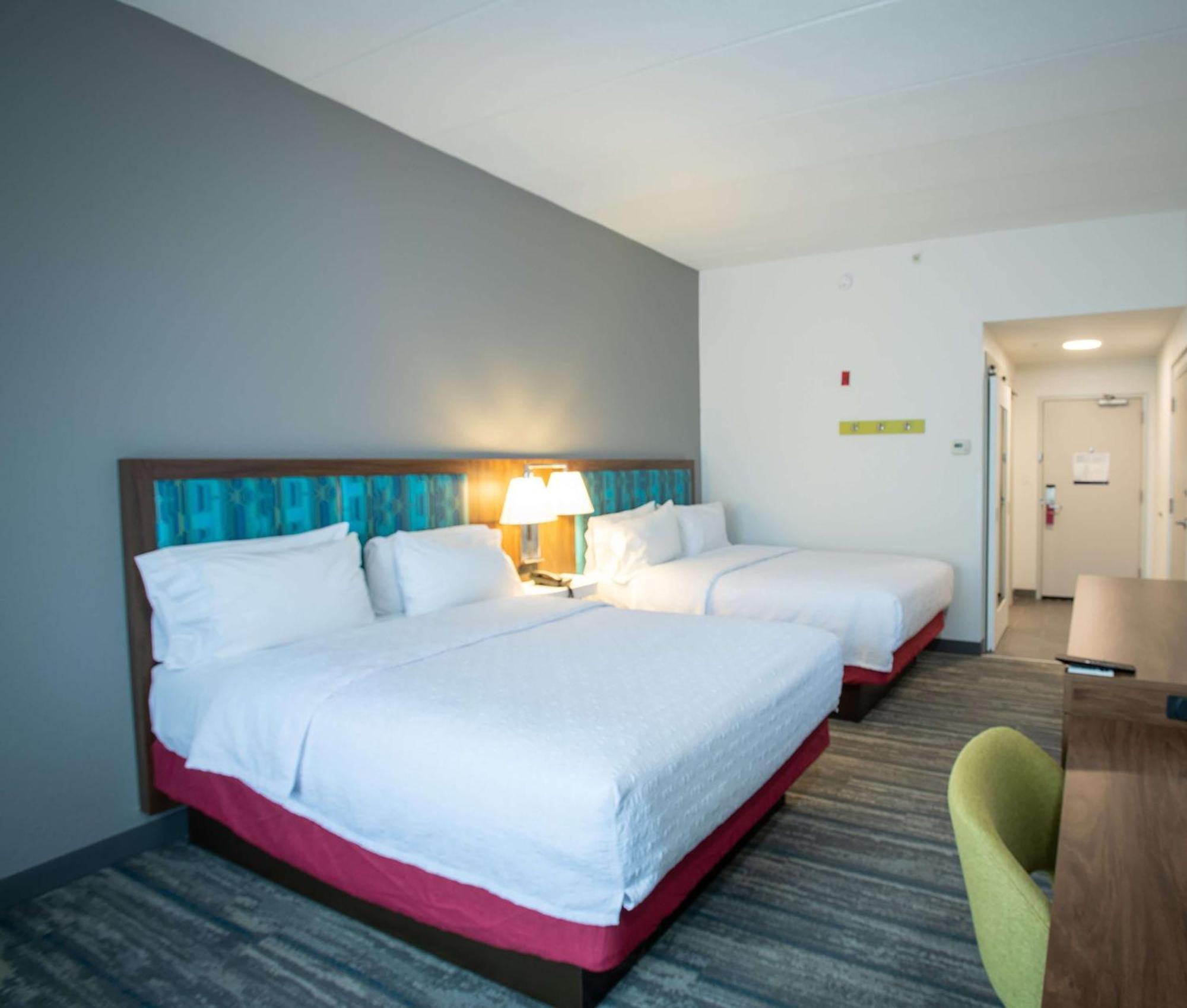 Hampton Inn Seaford Exterior photo