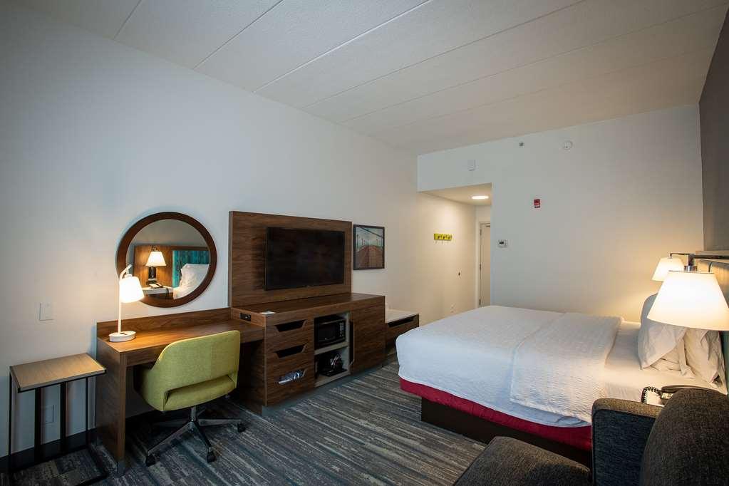 Hampton Inn Seaford Room photo