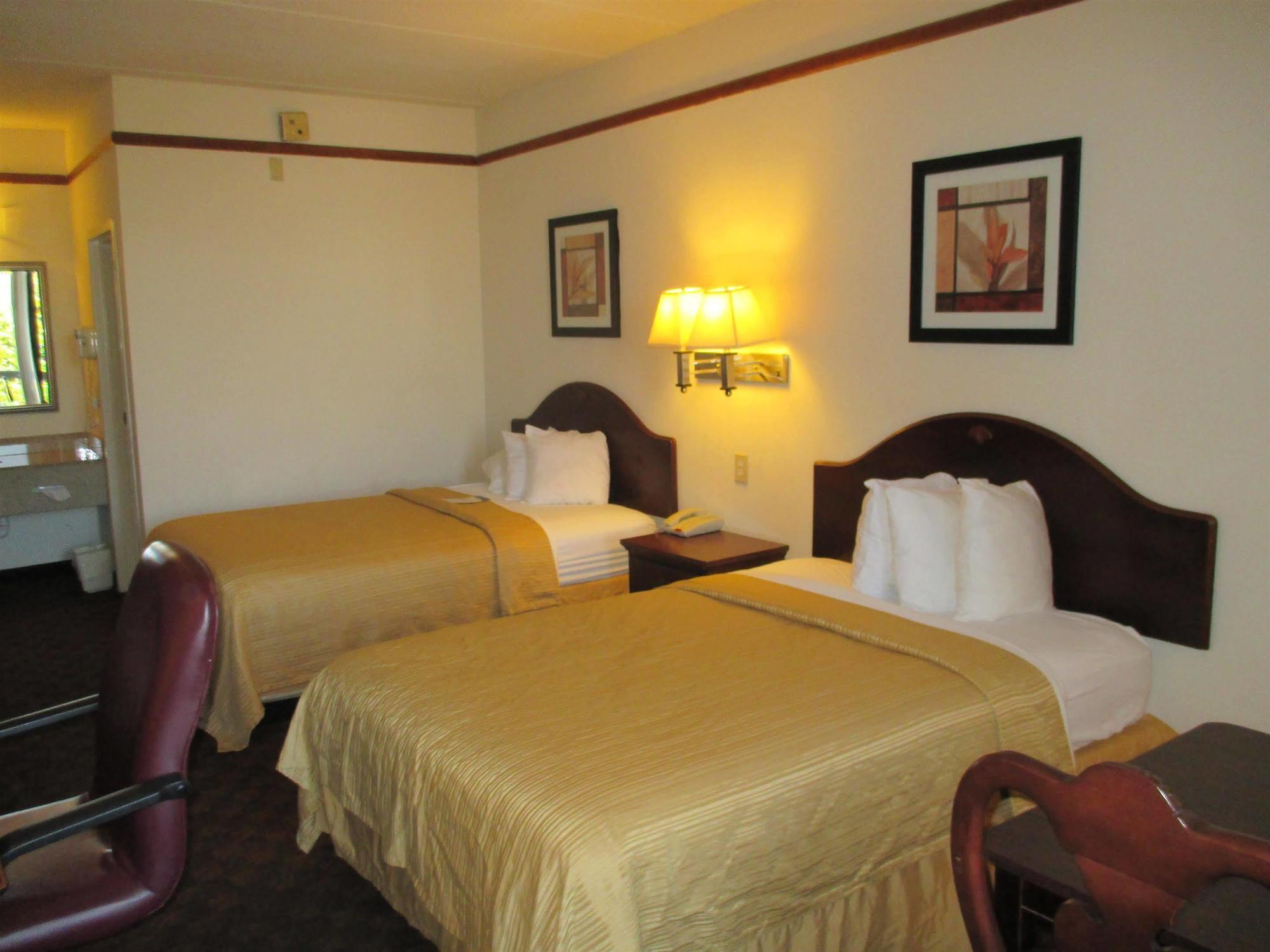 Hampton Inn Seaford Exterior photo